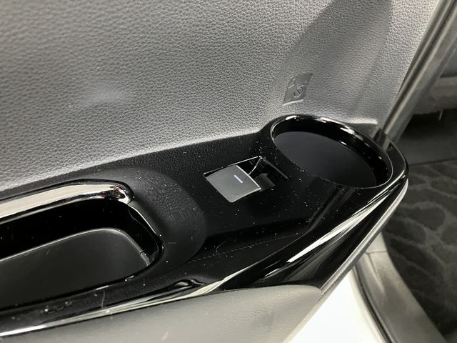 TOYOTA COROLLA TOURING HYBR 2023 Image 31