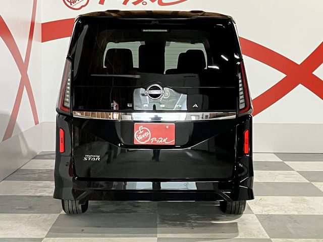NISSAN SERENA  WG 4WD 2025 Image 31
