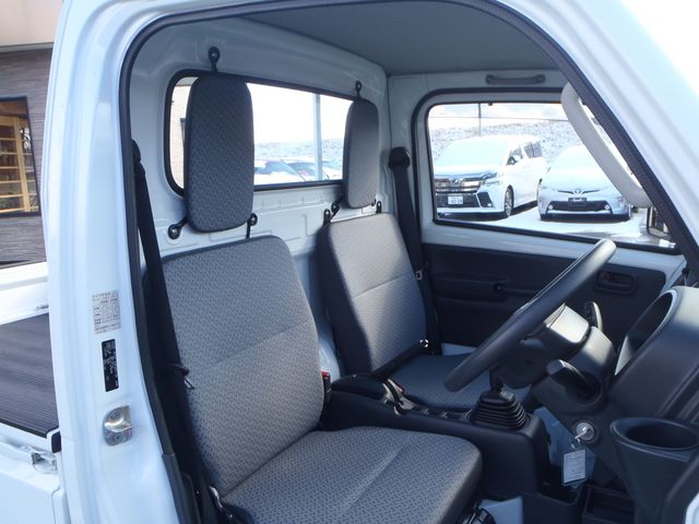 SUZUKI CARRY TRUCK 4WD 2022 Image 31