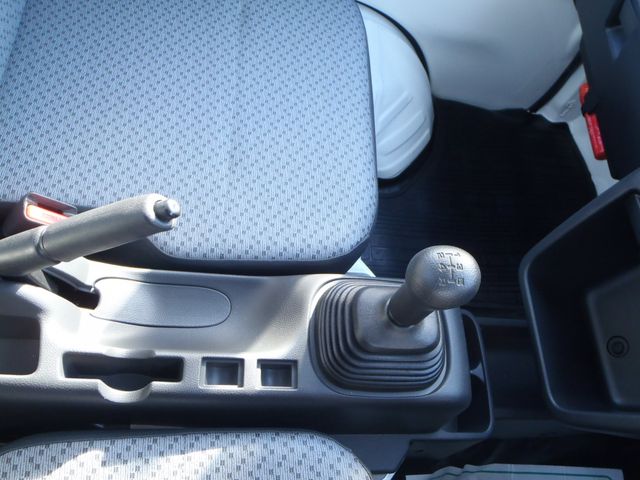 SUZUKI CARRY TRUCK 4WD 2022 Image 31