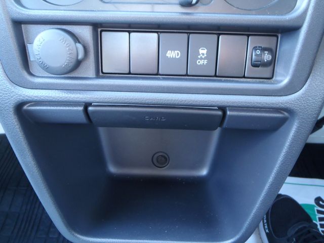 SUZUKI CARRY TRUCK 4WD 2022 Image 31