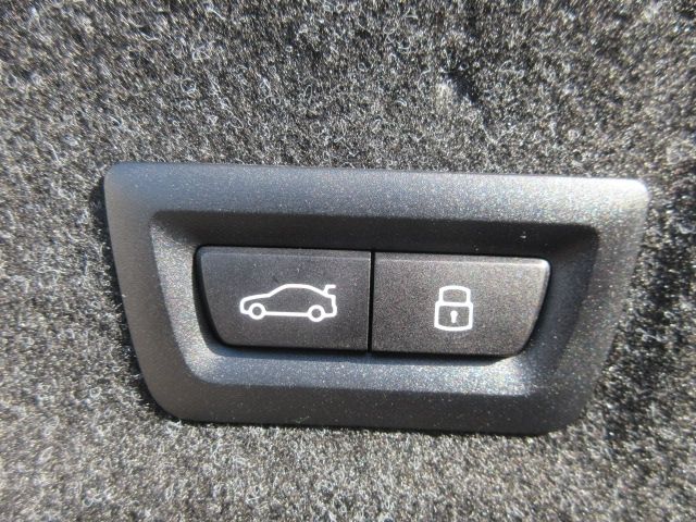 BMW 3SERIES SEDAN 2025 Image 31