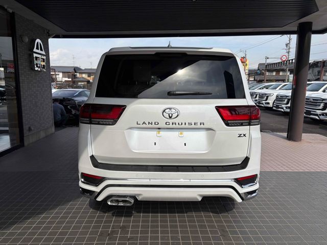 TOYOTA LANDCRUISER WAGON 2023 Image 31