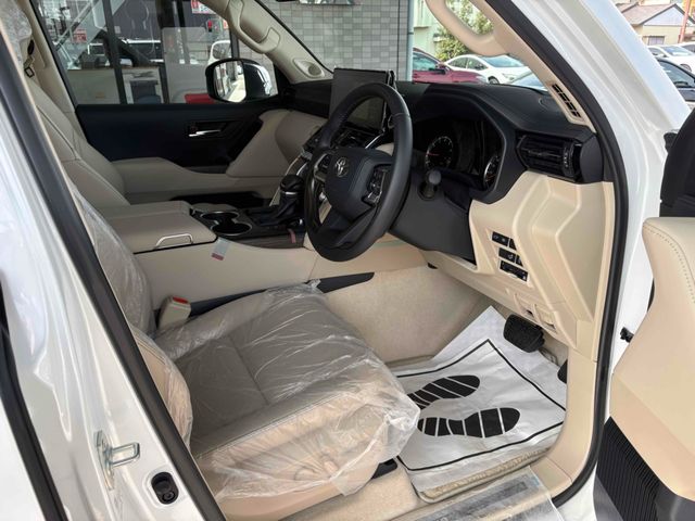 TOYOTA LANDCRUISER WAGON 2023 Image 31