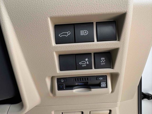 TOYOTA LANDCRUISER WAGON 2023 Image 31