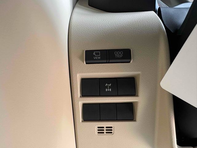 TOYOTA LANDCRUISER WAGON 2023 Image 31