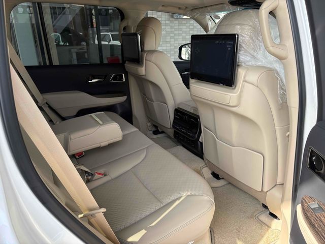 TOYOTA LANDCRUISER WAGON 2023 Image 31