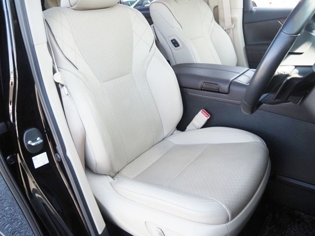 TOYOTA ALPHARD HYBRID 4WD 2023 Image 31