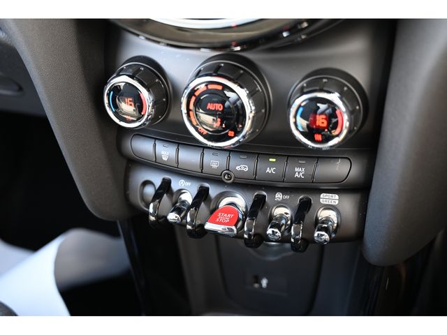 BMW MINI COOPER 2021 Image 31