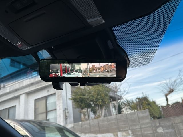 TOYOTA ALPHARD HYBRID 4WD 2019 Image 31