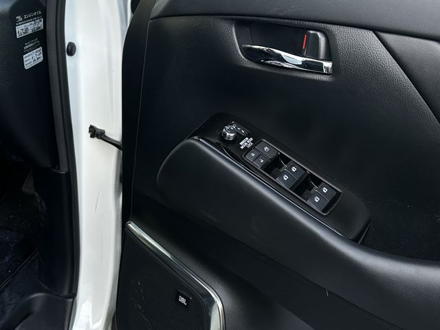 TOYOTA ALPHARD HYBRID 4WD 2019 Image 31