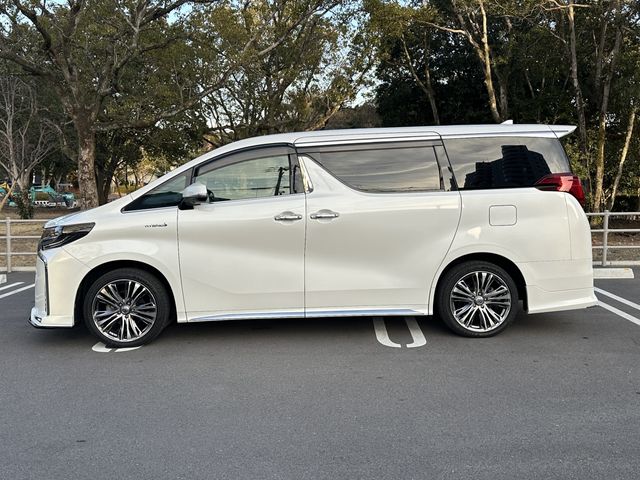 TOYOTA ALPHARD HYBRID 4WD 2019 Image 31