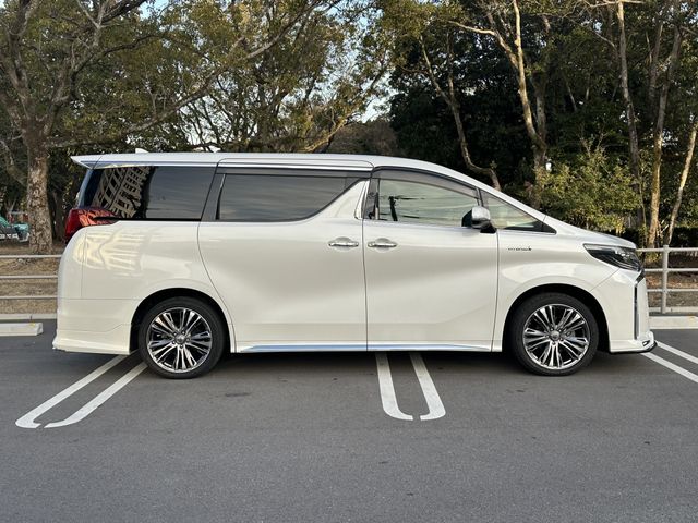 TOYOTA ALPHARD HYBRID 4WD 2019 Image 31