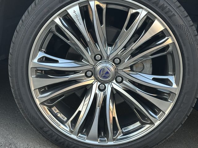 TOYOTA ALPHARD HYBRID 4WD 2019 Image 31