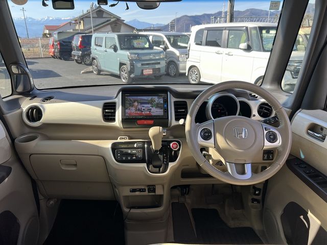 HONDA N BOX 2016 Image 31