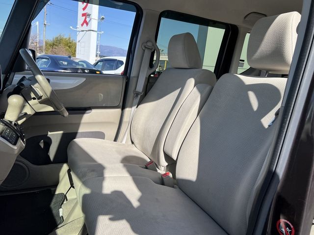 HONDA N BOX 2016 Image 31