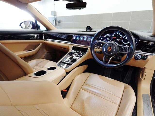 PORSCHE PANAMERA SPO 2019 Image 31