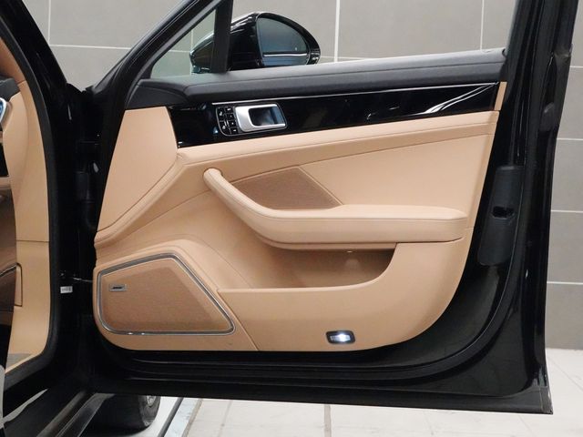 PORSCHE PANAMERA SPO 2019 Image 31