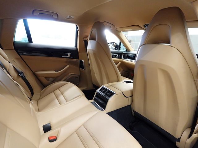 PORSCHE PANAMERA SPO 2019 Image 31