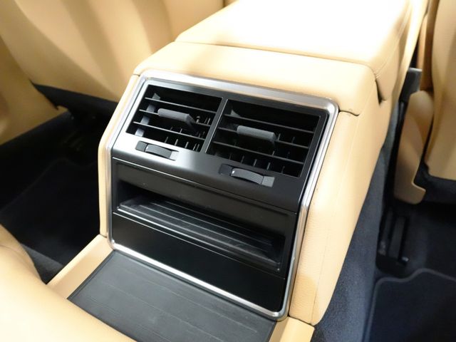 PORSCHE PANAMERA SPO 2019 Image 31