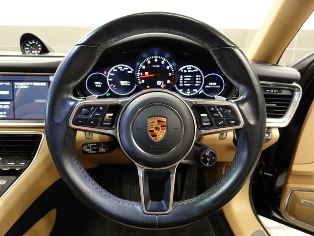 PORSCHE PANAMERA SPO 2019 Image 31