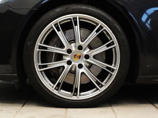 PORSCHE PANAMERA SPO 2019 Image 31