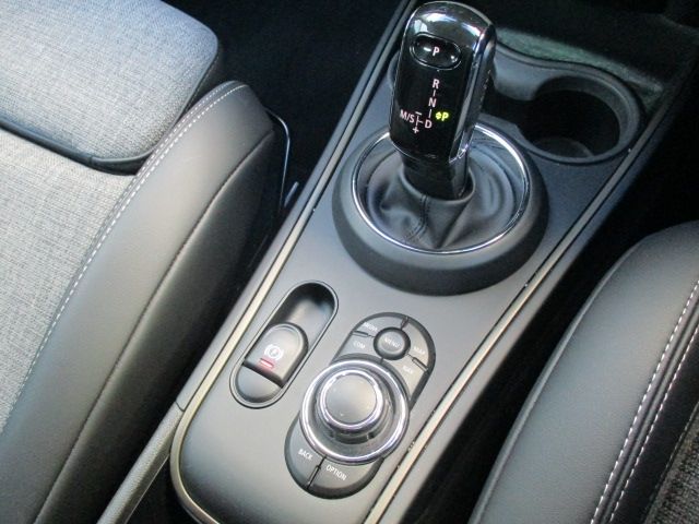 BMW MINI COOPER D CROSSO 2021 Image 31