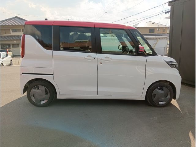 NISSAN ROOX 2025 Image 31