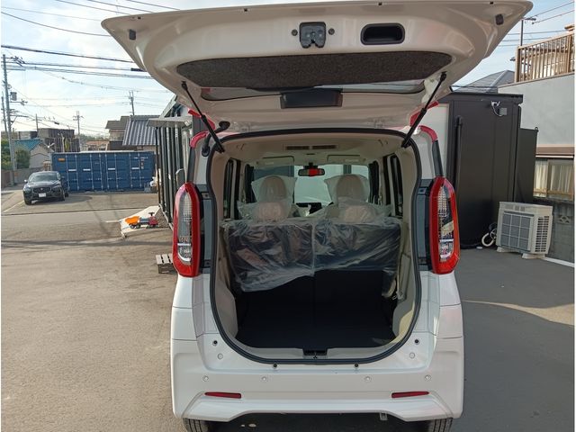 NISSAN ROOX 2025 Image 31