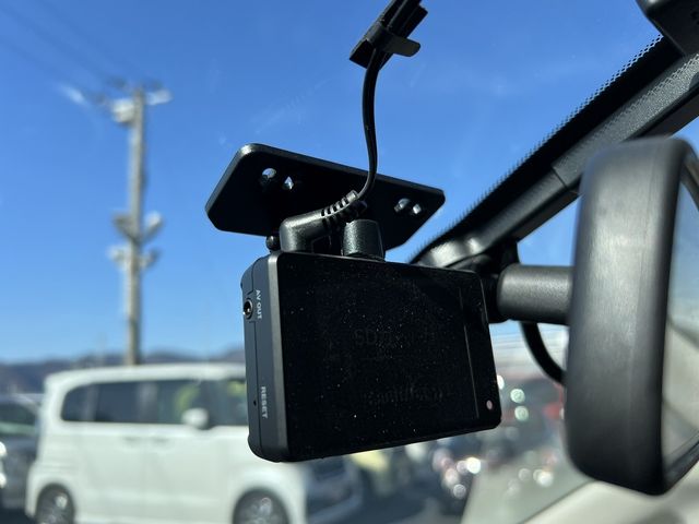 NISSAN NOTE 2013 Image 31