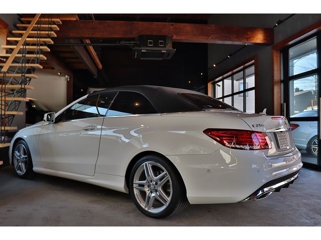 MERCEDES BENZ E CLAS 2013 Image 31