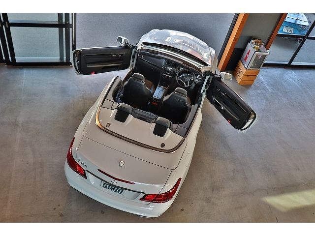 MERCEDES BENZ E CLAS 2013 Image 31