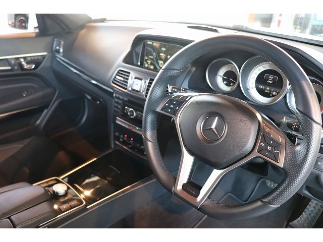 MERCEDES BENZ E CLAS 2013 Image 31