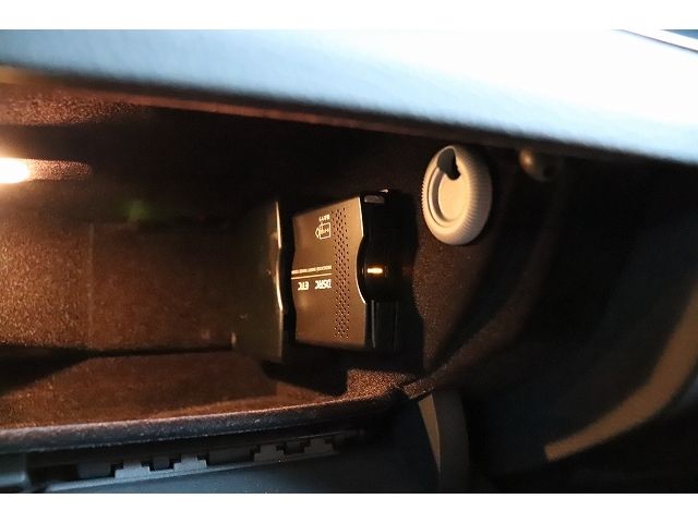 MERCEDES BENZ E CLAS 2013 Image 31