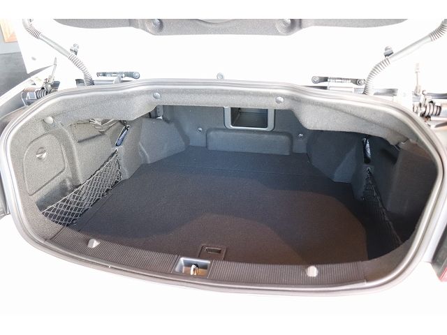 MERCEDES BENZ E CLAS 2013 Image 31