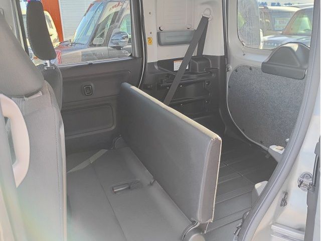 SUZUKI SPACIA BASE 2023 Image 31