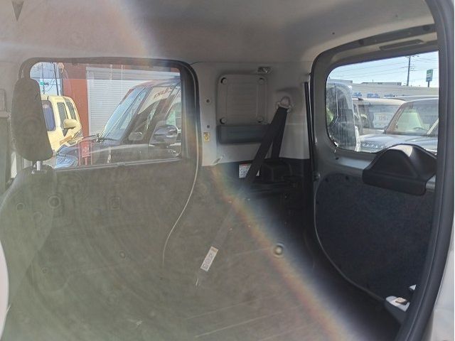 SUZUKI SPACIA BASE 2023 Image 31