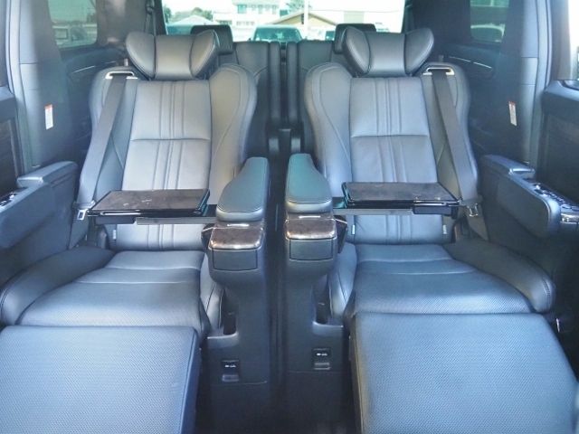 TOYOTA VELLFIRE  HYBRID 4WD 2020 Image 31