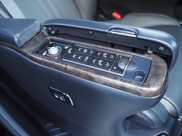 TOYOTA VELLFIRE  HYBRID 4WD 2020 Image 31