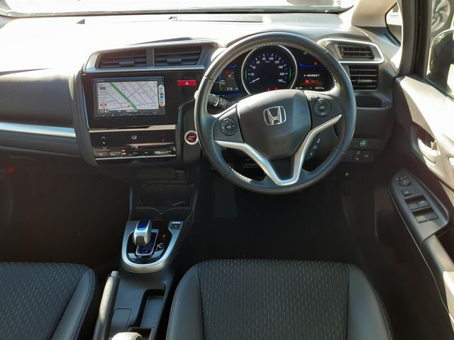 HONDA FIT HYBRID 2014 Image 31