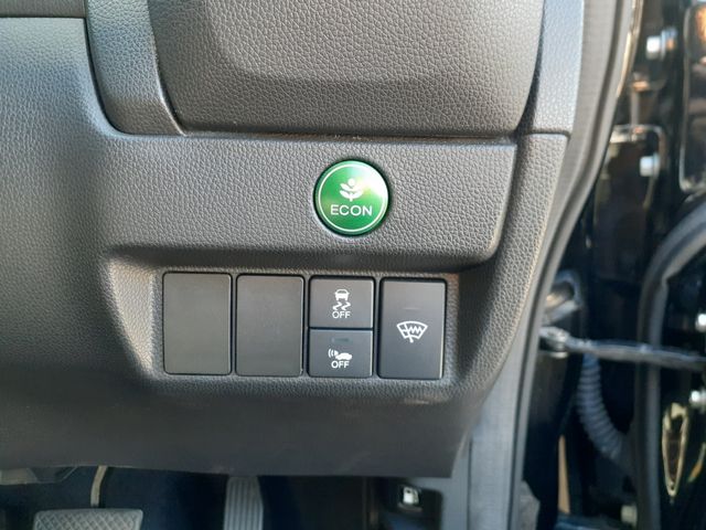 HONDA FIT HYBRID 2014 Image 31