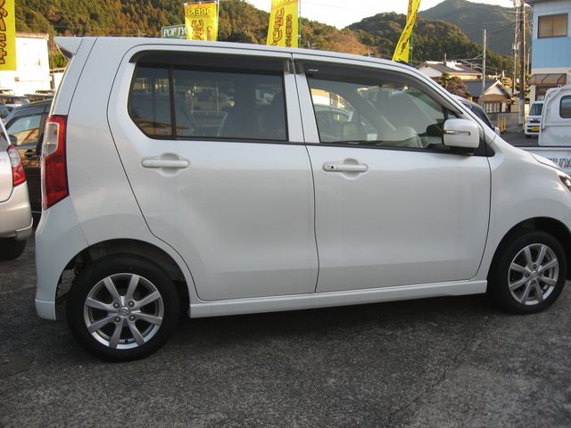 SUZUKI WAGON R 2014 Image 31