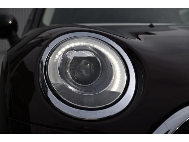 BMW MINI COOPER S CL 2019 Image 31