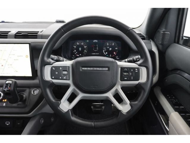 ROVER DEFENDER 2022 Image 31