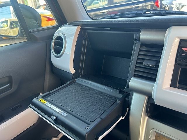 SUZUKI HUSTLER 2017 Image 31