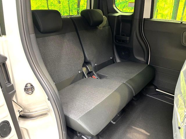 HONDA N BOX 2026 Image 31