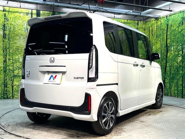 HONDA N BOX 2026 Image 31