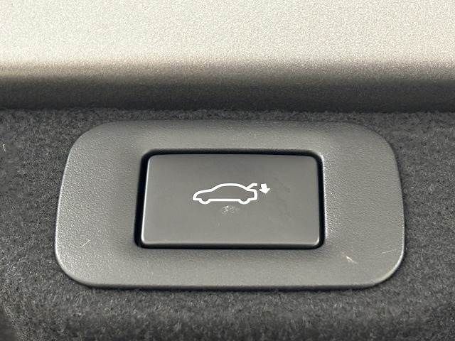 TOYOTA CROWN CROSSOVER 2022 Image 31