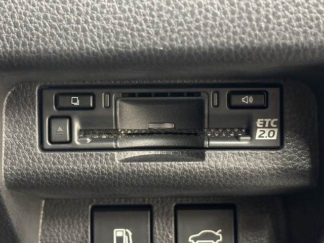 TOYOTA CROWN CROSSOVER 2022 Image 31