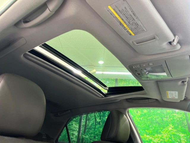 TOYOTA CROWN SEDAN 2011 Image 31